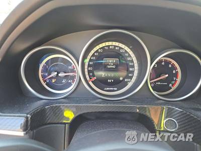 2014 Mercedes-Benz E 63 AMG S 4MATIC Sedan - zdjęcie 9 z 23 - miniatura