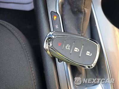2022 Chevrolet Malibu LS 1LS - zdjęcie 8 z 24 - miniatura