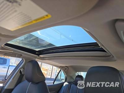 2018 Toyota Camry SE - zdjęcie 11 z 28 - miniatura
