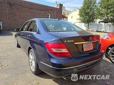 2014 Mercedes-Benz C 300 4MATIC Sedan - zdjęcie 2 z 30 - miniatura