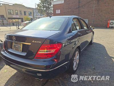 2014 Mercedes-Benz C 300 4MATIC Sedan - zdjęcie 3 z 30 - miniatura