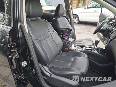 2015 Nissan Rogue SL - zdjęcie 18 z 33 - miniatura