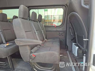 2025 Mercedes-Benz Sprinter 2500 Passenger Van 144.0" WB - zdjęcie 17 z 23 - miniatura