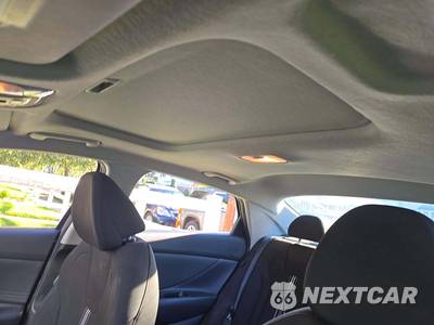 2025 Hyundai Elantra SEL Convenience - zdjęcie 11 z 20 - miniatura