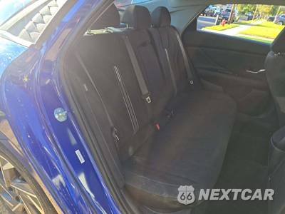 2025 Hyundai Elantra SEL Convenience - zdjęcie 16 z 20 - miniatura