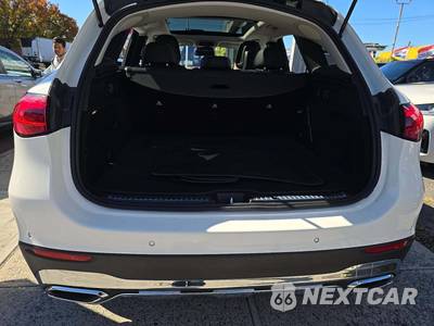 2023 Mercedes-Benz GLC 300 4MATIC - zdjęcie 14 z 20 - miniatura