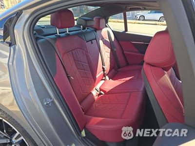 2024 BMW 5 Series Sedan 530i xDrive M SPORT LINE - zdjęcie 16 z 21 - miniatura