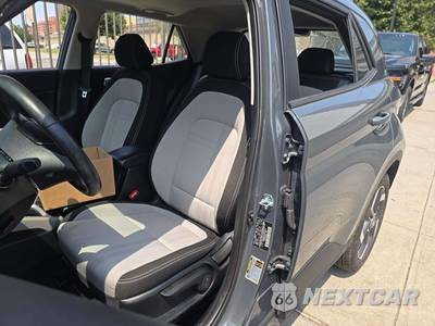 2026 Hyundai Venue SEL - zdjęcie 6 z 20 - miniatura