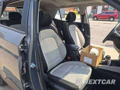 2026 Hyundai Venue SEL - zdjęcie 18 z 20 - miniatura