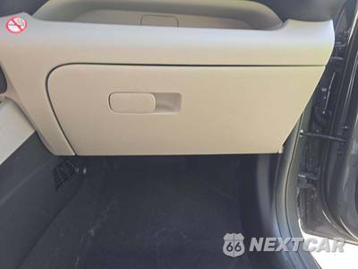 2026 Hyundai Venue SEL - zdjęcie 19 z 20 - miniatura
