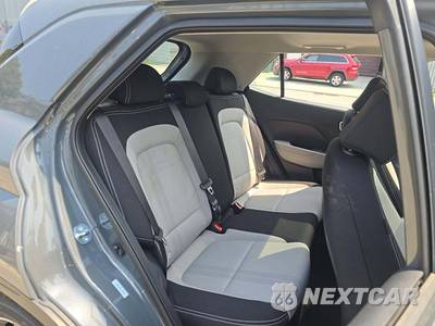2026 Hyundai Venue SEL - zdjęcie 16 z 20 - miniatura
