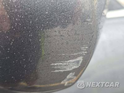 2010 Toyota Camry LE - zdjęcie 31 z 33 - miniatura