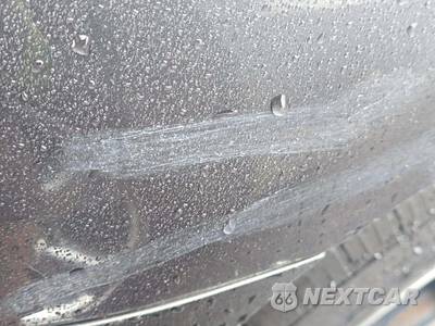 2010 Toyota Camry LE - zdjęcie 28 z 33 - miniatura