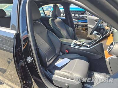 2025 Mercedes-Benz C 300 4MATIC - zdjęcie 18 z 25 - miniatura