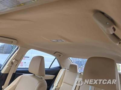 2018 Toyota Corolla LE Sedan - zdjęcie 11 z 24 - miniatura