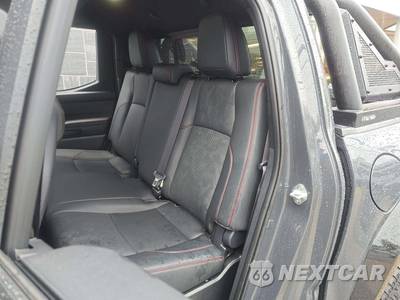 2026 Toyota Tacoma i-FORCE MAX TRD Pro Crew Cab Medium Bed - zdjęcie 13 z 20 - miniatura