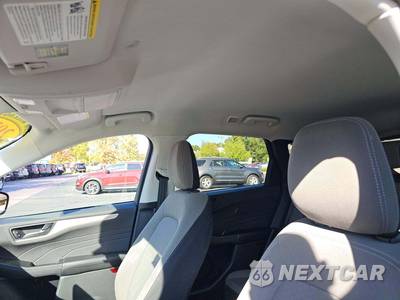 2022 Ford Escape SE - zdjęcie 8 z 19 - miniatura