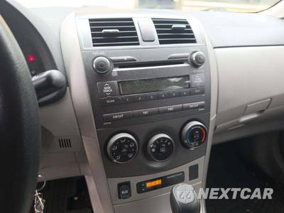 2011 Toyota Corolla LE - zdjęcie 10 z 23 - miniatura