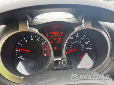 2015 Nissan JUKE SV - zdjęcie 9 z 23 - miniatura