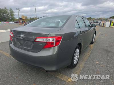 2014 Toyota Camry LE - zdjęcie 3 z 21 - miniatura