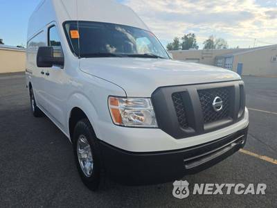 2012 Nissan NV3500 HD Cargo S High Roof 146.1" WB - zdjęcie 4 z 28 - miniatura