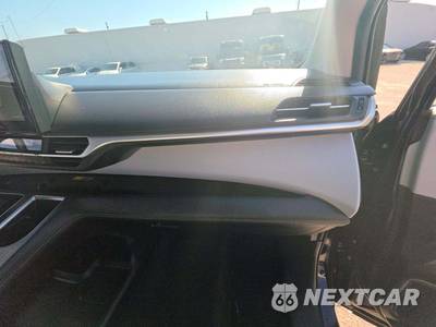 2026 Toyota Sienna XLE 8-Passenger 120.5" WB - zdjęcie 20 z 22 - miniatura