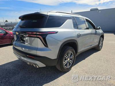 2026 Chevrolet Traverse LT 2LT - zdjęcie 3 z 22 - miniatura