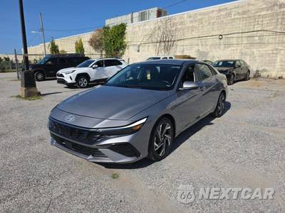 2025 Hyundai Elantra Limited - zdjęcie 1 z 22 - miniatura