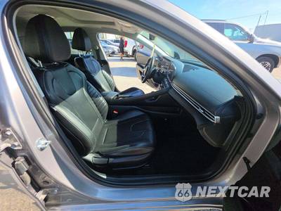 2025 Hyundai Elantra Limited - zdjęcie 18 z 22 - miniatura