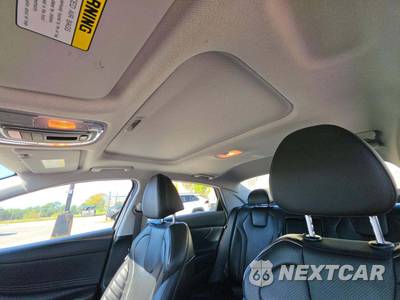 2025 Hyundai Elantra Limited - zdjęcie 11 z 22 - miniatura