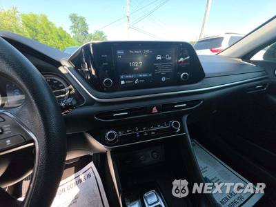 2020 Hyundai Sonata SE - zdjęcie 10 z 24 - miniatura