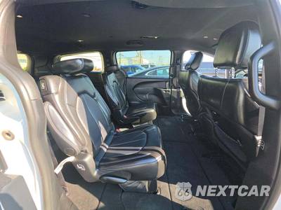 2025 Chrysler Pacifica Select 121.6" WB - zdjęcie 17 z 24 - miniatura