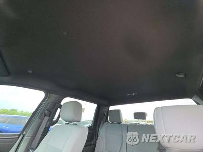 2025 Toyota Tundra SR5 Crew Cab Short Bed - zdjęcie 11 z 21 - miniatura