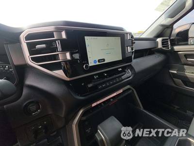 2025 Toyota Tundra SR5 Crew Cab Short Bed - zdjęcie 10 z 21 - miniatura