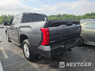 2025 Toyota Tundra SR5 Crew Cab Short Bed - zdjęcie 2 z 21 - miniatura