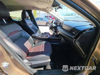 2026 Nissan Kicks SR - zdjęcie 18 z 21 - miniatura