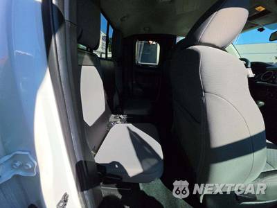 2022 Toyota Tacoma SR5 Extended Cab Long Bed w/Rear Doors - zdjęcie 16 z 21 - miniatura