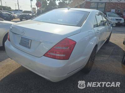 2010 Mercedes-Benz S 550 - zdjęcie 3 z 22 - miniatura