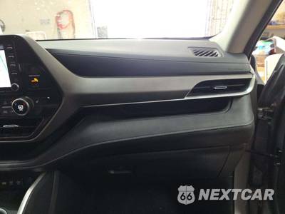 2020 Toyota Highlander XLE - zdjęcie 20 z 23 - miniatura