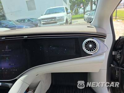 2022 Mercedes-Benz EQS 580 4MATIC - zdjęcie 20 z 21 - miniatura