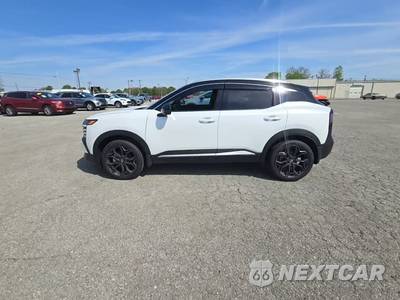 2025 Nissan Kicks SR - zdjęcie 3 z 25 - miniatura