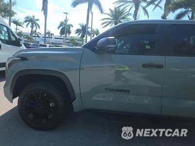 2024 Toyota Tundra SR5 Crew Cab Short Bed - zdjęcie 3 z 24 - miniatura