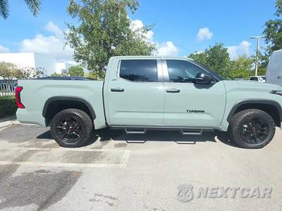 2024 Toyota Tundra SR5 Crew Cab Short Bed - zdjęcie 5 z 24 - miniatura
