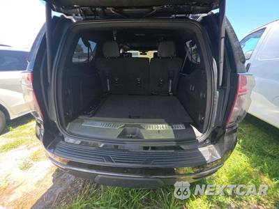 2021 Chevrolet Suburban Z71 2Z7 - zdjęcie 15 z 24 - miniatura
