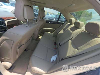 2014 Mercedes-Benz C 250 Sedan - zdjęcie 13 z 23 - miniatura