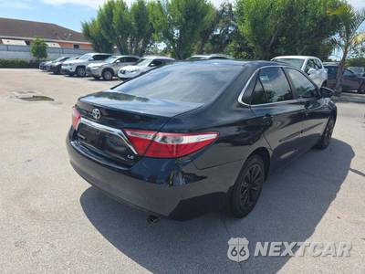 2015 Toyota Camry LE - zdjęcie 3 z 25 - miniatura