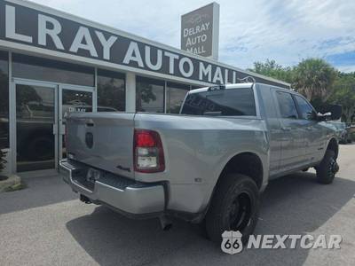 2022 Ram 3500 Big Horn Extended Crew Cab Medium Bed DRW - zdjęcie 3 z 20 - miniatura