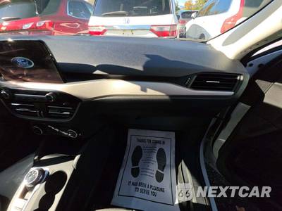 2022 Ford Escape SE - zdjęcie 19 z 22 - miniatura