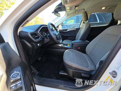 2022 Ford Escape SE - zdjęcie 6 z 28 - miniatura
