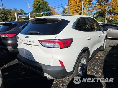 2022 Ford Escape SE - zdjęcie 3 z 28 - miniatura